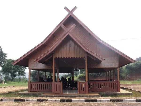 Sundanese Architecture
